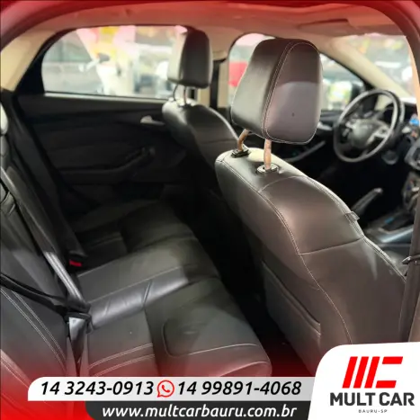 FORD Focus Hatch 2.0 16V 4P FLEX TITANIUM AUTOM�TICO, Foto 17