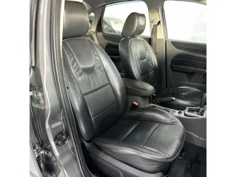 FORD Focus Hatch 2.0 16V 4P FLEX AUTOM�TICO, Foto 8