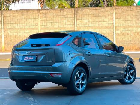 FORD Focus Hatch 2.0 16V 4P GLX FLEX AUTOM�TICO, Foto 3
