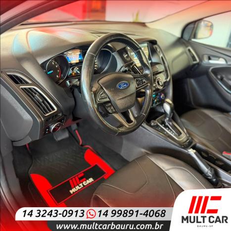 FORD Focus Hatch 2.0 16V 4P FLEX TITANIUM AUTOM�TICO, Foto 9