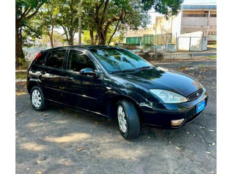 FORD Focus Hatch 2.0 16V 4P GHIA AUTOM�TICO, Foto 1