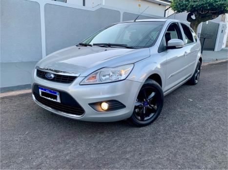 FORD Focus Hatch 2.0 16V 4P GLX AUTOM�TICO, Foto 4