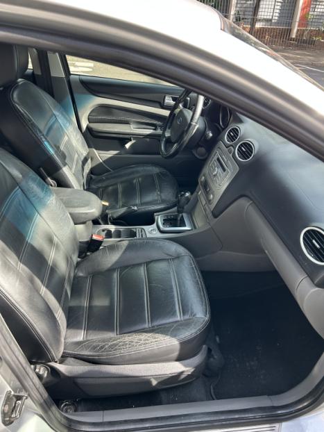 FORD Focus Hatch 2.0 16V 4P GLX AUTOM�TICO, Foto 7
