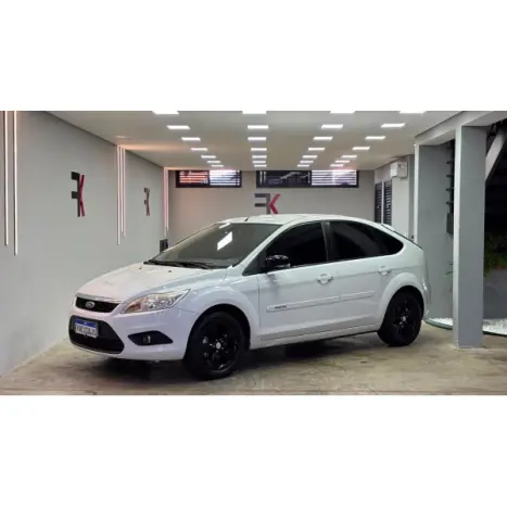 FORD Focus Hatch 2.0 16V 4P GLX FLEX, Foto 2