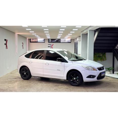 FORD Focus Hatch 2.0 16V 4P GLX FLEX, Foto 4