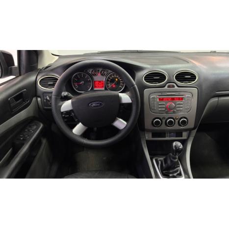 FORD Focus Hatch 2.0 16V 4P GLX FLEX, Foto 8