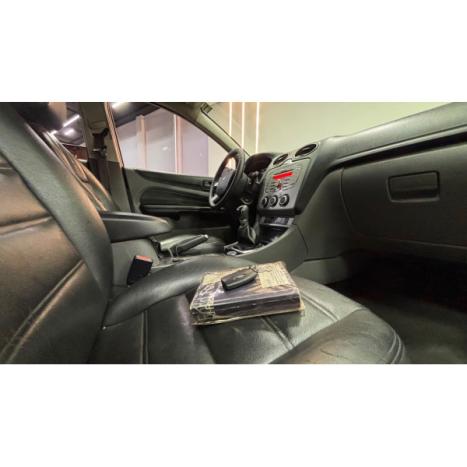 FORD Focus Hatch 2.0 16V 4P GLX FLEX, Foto 10