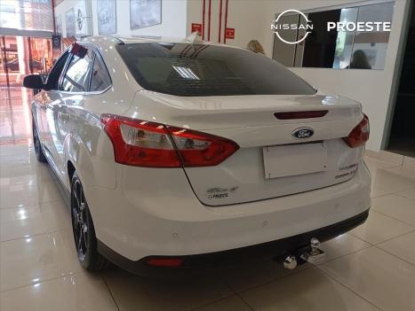 FORD Focus Hatch 2.0 16V 4P FLEX SE PLUS POWERSHIFT AUTOM�TICO, Foto 5