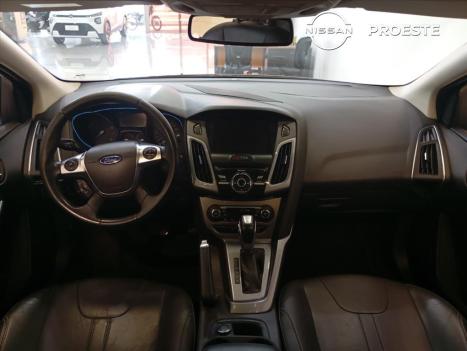 FORD Focus Hatch 2.0 16V 4P FLEX SE PLUS POWERSHIFT AUTOM�TICO, Foto 6
