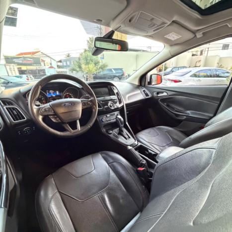 FORD Focus Hatch 2.0 16V 4P FLEX TITANIUM POWERSHIFT AUTOM�TICO, Foto 11