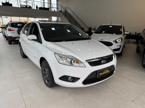 FORD Focus Hatch 2.0 16V 4P TITANIUM FLEX, Foto 2