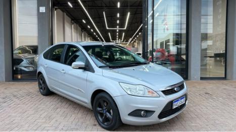 FORD Focus Hatch 2.0 16V 4P GLX AUTOMÁTICO, Foto 4