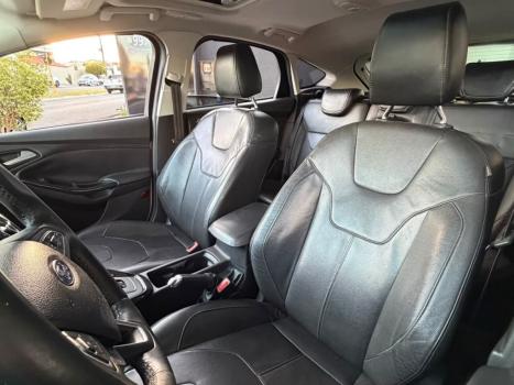 FORD Focus Hatch 2.0 16V 4P FLEX TITANIUM PLUS POWERSHIFT AUTOMÁTICO, Foto 10