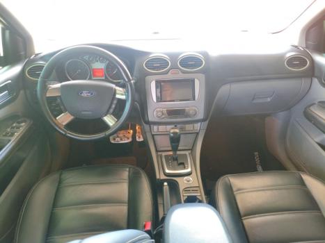 FORD Focus Hatch 2.0 16V 4P FLEX TITANIUM AUTOMÁTICO, Foto 6