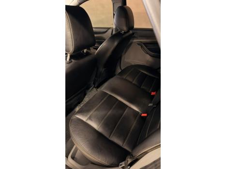 FORD Focus Hatch 2.0 16V 4P GLX AUTOMÁTICO, Foto 10