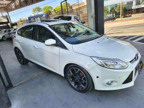 FORD Focus Hatch 2.0 16V 4P FLEX TITANIUM POWERSHIFT AUTOMÁTICO, Foto 10