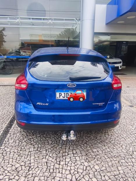 FORD Focus Hatch 2.0 16V 4P TITANIUM PLUS FLEX, Foto 3