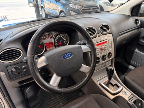 FORD Focus Hatch 2.0 16V 4P FLEX AUTOMÁTICO, Foto 9