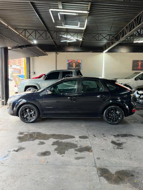 FORD Focus Hatch 2.0 16V 4P FLEX TITANIUM AUTOMÁTICO, Foto 4