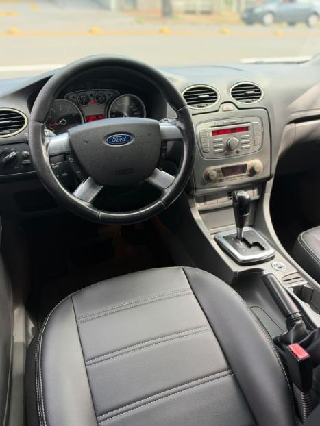 FORD Focus Hatch 2.0 16V 4P FLEX TITANIUM AUTOMÁTICO, Foto 9