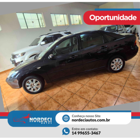 FORD Focus Sedan 1.6 4P GL FLEX, Foto 1