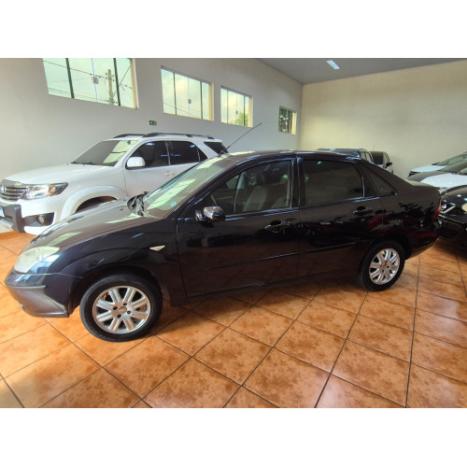 FORD Focus Sedan 1.6 4P GL FLEX, Foto 12