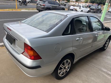 FORD Focus Sedan 1.6 4P, Foto 4