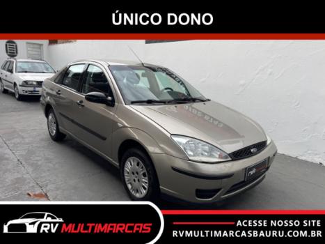 FORD Focus Sedan 1.6 4P GLX, Foto 1