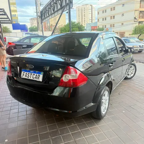 FORD Focus Sedan 1.6 S 16V 4P FLEX, Foto 5
