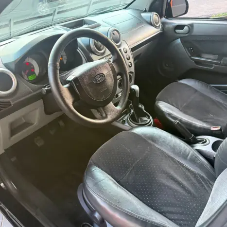 FORD Focus Sedan 1.6 S 16V 4P FLEX, Foto 9