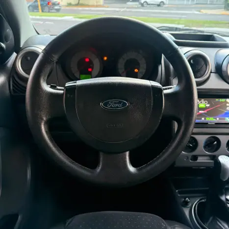 FORD Focus Sedan 1.6 S 16V 4P FLEX, Foto 13