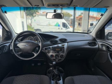 FORD Focus Sedan 1.6 4P GL FLEX, Foto 7