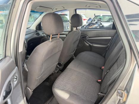 FORD Focus Sedan 1.6 4P GL FLEX, Foto 12