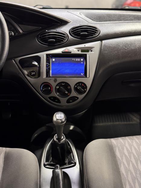 FORD Focus Sedan 1.6 S 16V 4P FLEX, Foto 9
