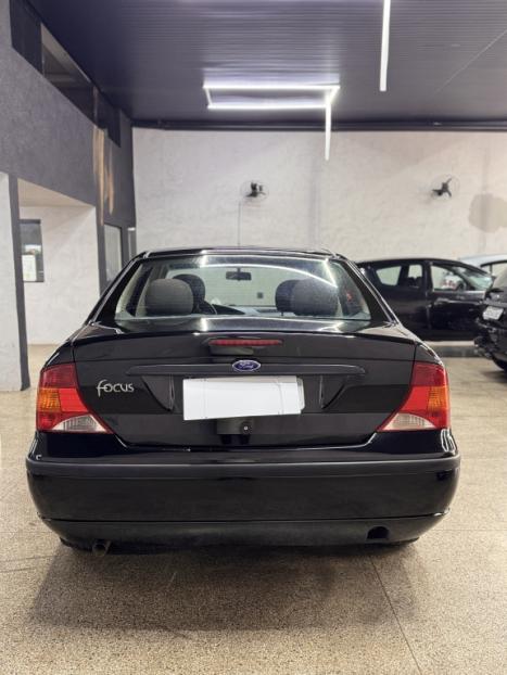 FORD Focus Sedan 1.6 S 16V 4P FLEX, Foto 10