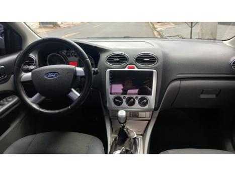 FORD Focus Sedan 1.6 4P, Foto 8