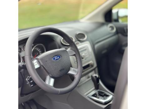 FORD Focus Sedan 1.6 4P, Foto 8
