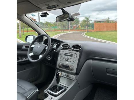 FORD Focus Sedan 1.6 4P, Foto 11