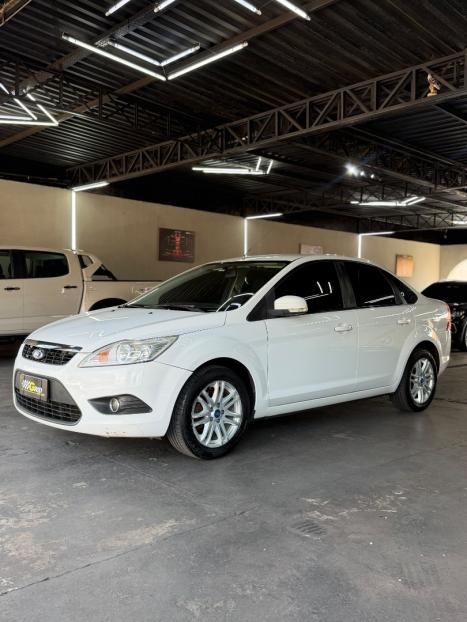 FORD Focus Sedan 1.6 SE 16V 4P FLEX, Foto 2