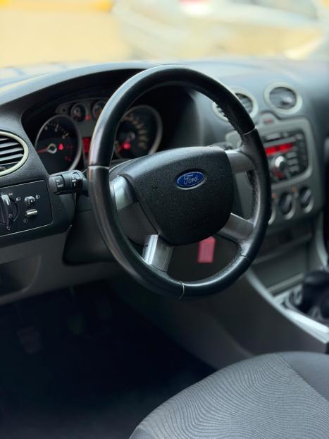 FORD Focus Sedan 1.6 SE 16V 4P FLEX, Foto 13
