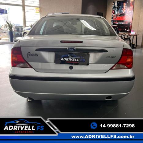 FORD Focus Sedan 1.6 4P, Foto 3
