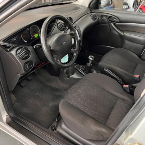 FORD Focus Sedan 1.6 4P, Foto 11