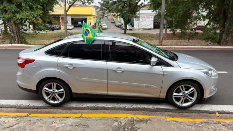 FORD Focus Sedan 2.0 16V 4P FLEX SE PLUS FASTBACK POWERSHIFT AUTOM�TICO, Foto 10