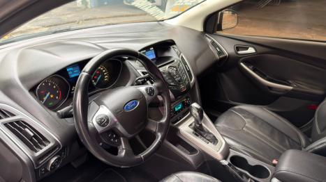 FORD Focus Sedan 2.0 16V 4P FLEX SE PLUS FASTBACK POWERSHIFT AUTOM�TICO, Foto 12