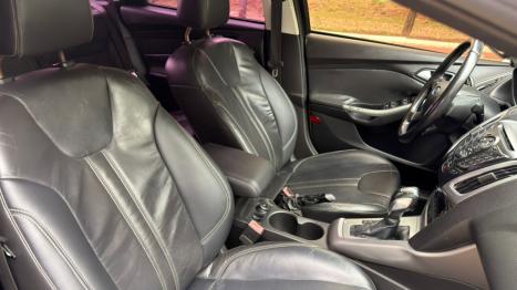 FORD Focus Sedan 2.0 16V 4P FLEX SE PLUS FASTBACK POWERSHIFT AUTOM�TICO, Foto 16