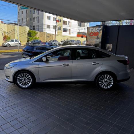 FORD Focus Sedan 2.0 16V 4P FLEX TITANIUM PLUS POWERSHIFT AUTOMTICO, Foto 4