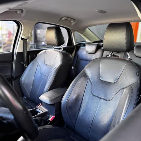 FORD Focus Sedan 2.0 16V 4P FLEX TITANIUM PLUS POWERSHIFT AUTOMTICO, Foto 11