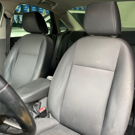 FORD Focus Sedan 2.0 16V 4P FC FLEX, Foto 11
