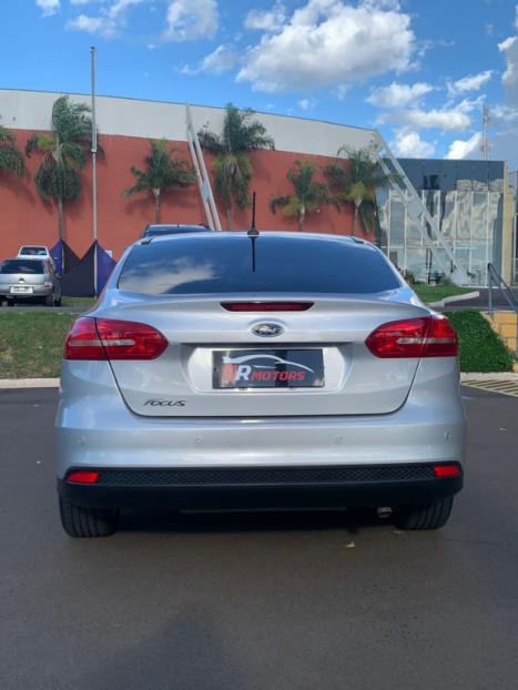 FORD Focus Sedan 2.0 16V 4P FLEX SE FASTBACK POWERSHIFT AUTOMTICO, Foto 3