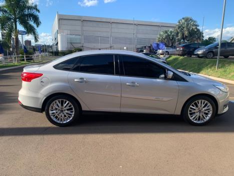 FORD Focus Sedan 2.0 16V 4P FLEX SE FASTBACK POWERSHIFT AUTOMTICO, Foto 6